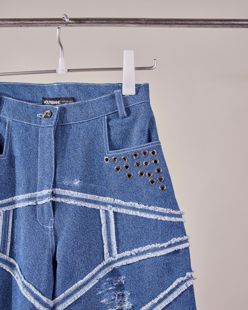 Detail shot of pockets and design on Criss oversized denim pants – Volfsbane streetwear India
