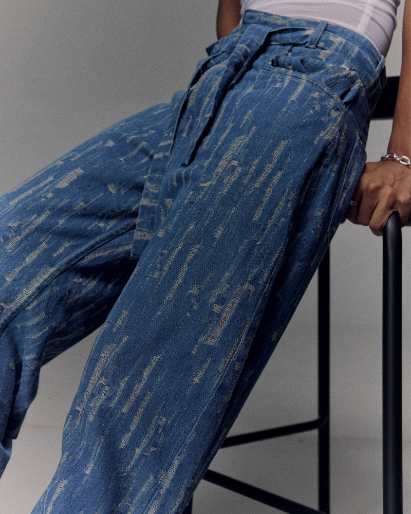 Oversized Scratchy Denim Jeans